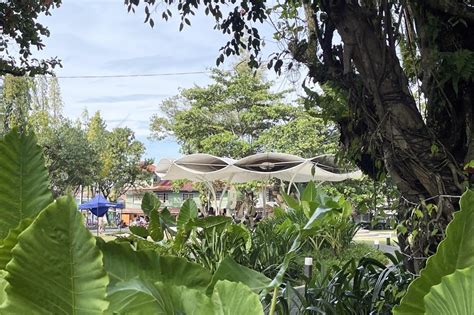 Dapitan + Dipolog: your guide to exploring the twin city .